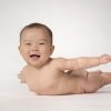 子供に小遣いを与える親は、お金を作り出すことを学ばせるのではなく、お金のために働くことを教えている